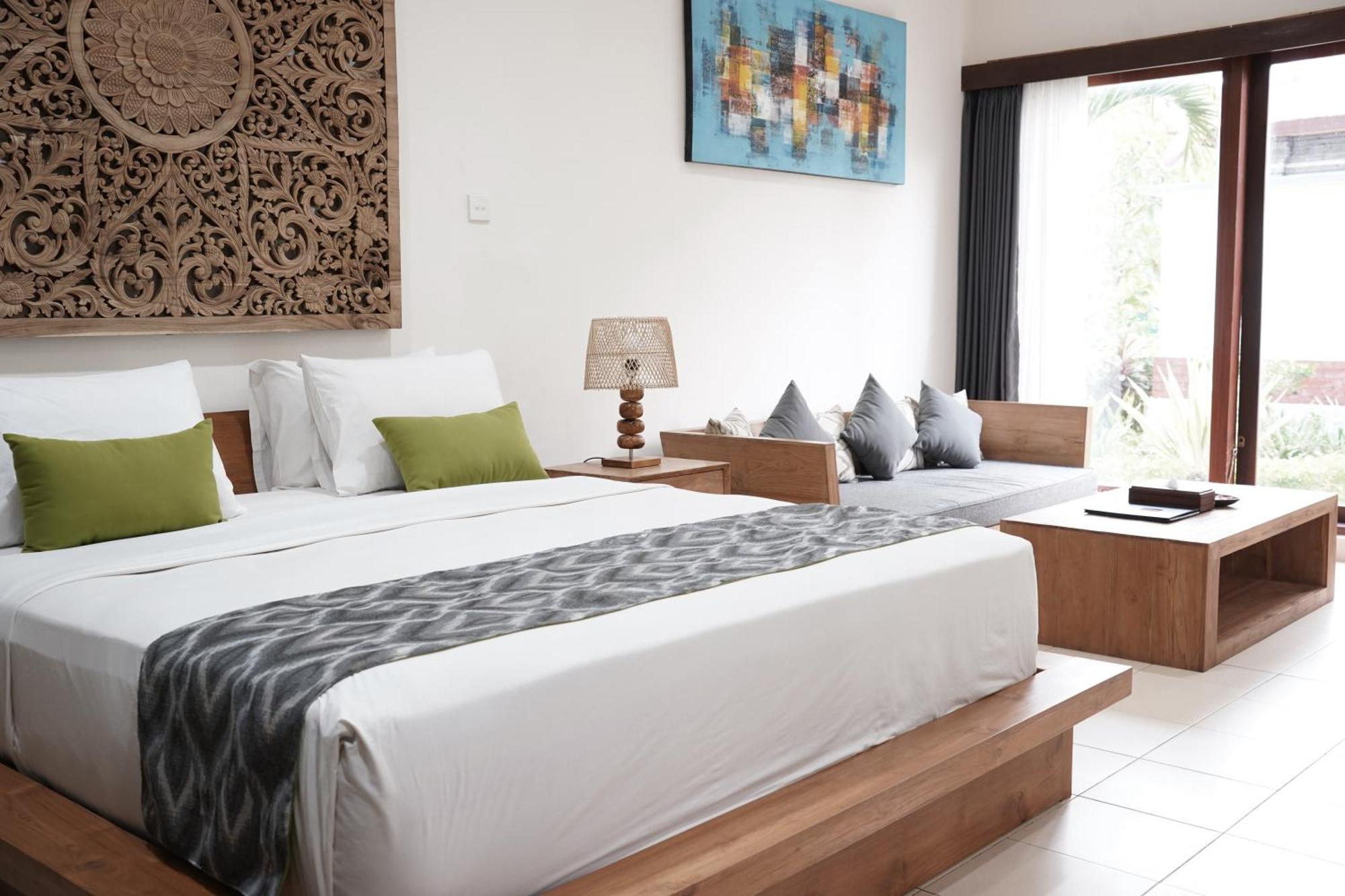 Medewi Bay Retreat Hotel Pulukan Luaran gambar