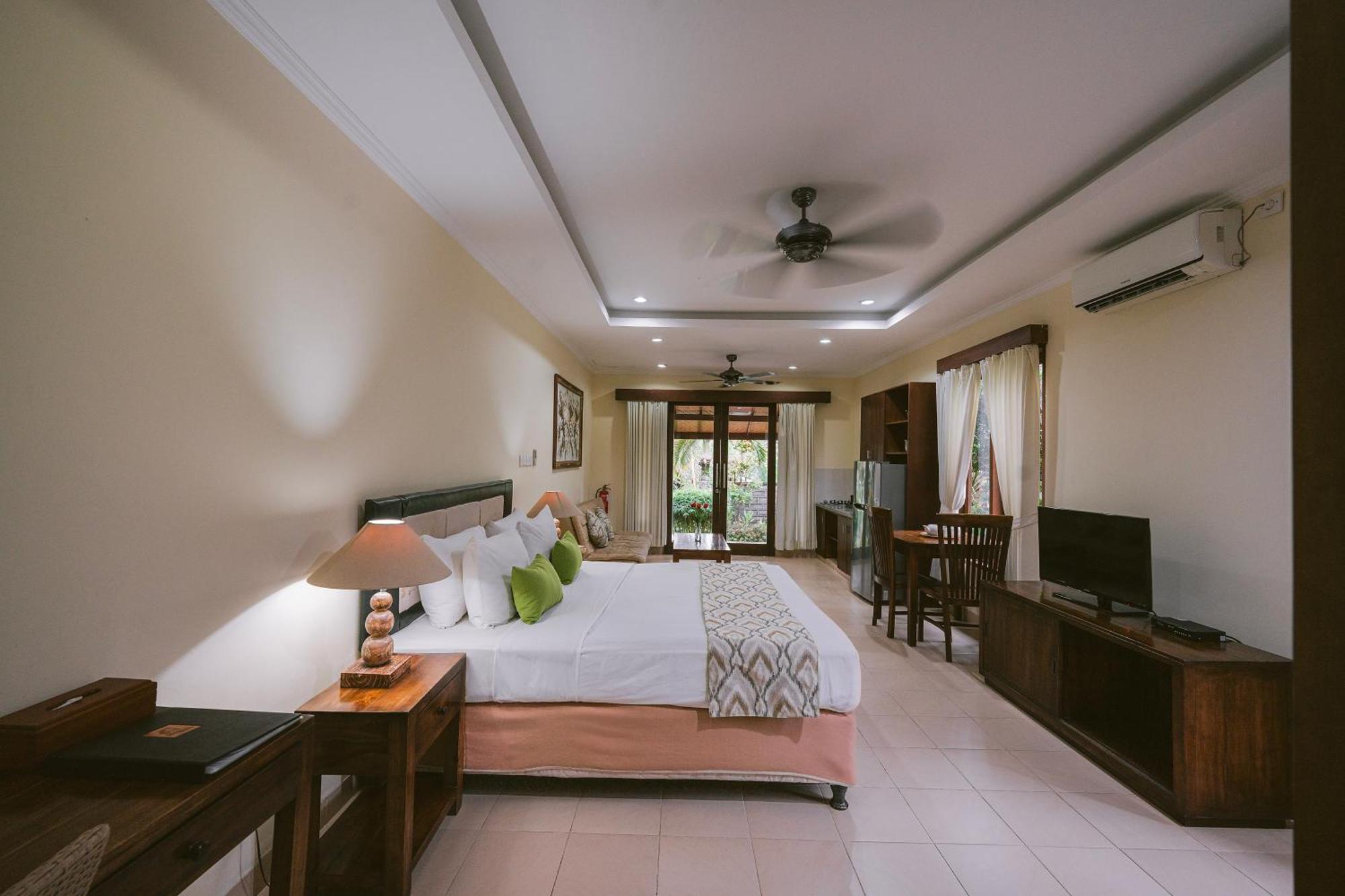 Medewi Bay Retreat Hotel Pulukan Bilik gambar