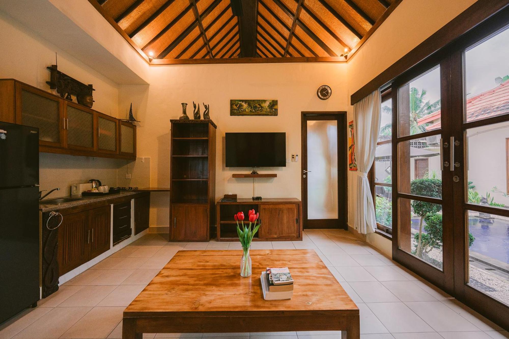 Medewi Bay Retreat Hotel Pulukan Bilik gambar